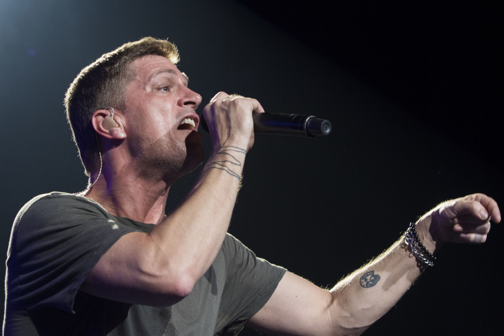 Rob Thomas